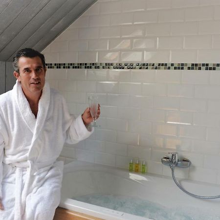 Martin- Pecheur Bed & Breakfast Court-Saint-Etienne Екстериор снимка