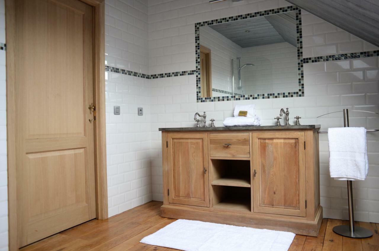 Martin- Pecheur Bed & Breakfast Court-Saint-Etienne Екстериор снимка