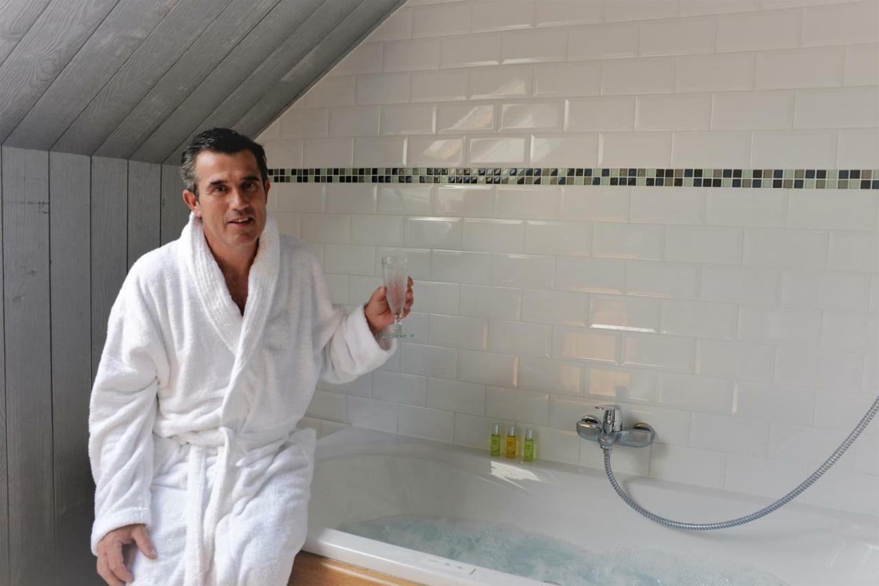 Martin- Pecheur Bed & Breakfast Court-Saint-Etienne Екстериор снимка